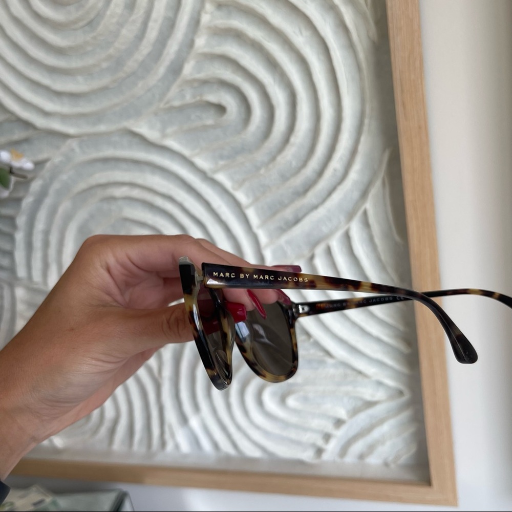 Marc Jacobs Tortoise Sunglasses - Picture 6 of 7